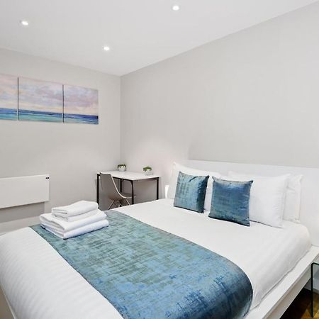 לונדון Spacious 1 Bedroom Flat מראה חיצוני תמונה