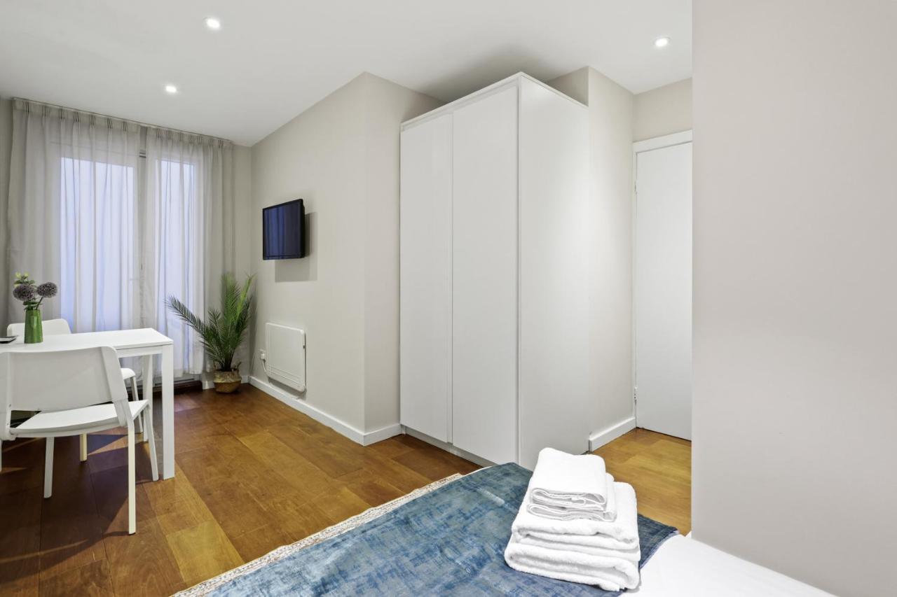 לונדון Spacious 1 Bedroom Flat מראה חיצוני תמונה